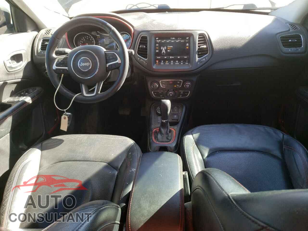 JEEP COMPASS 2018 - 3C4NJDDB7JT128715