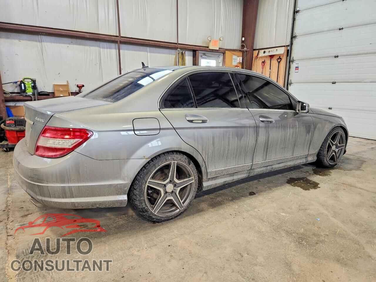 MERCEDES-BENZ C-CLASS 2011 - WDDGF8BB1BA528384
