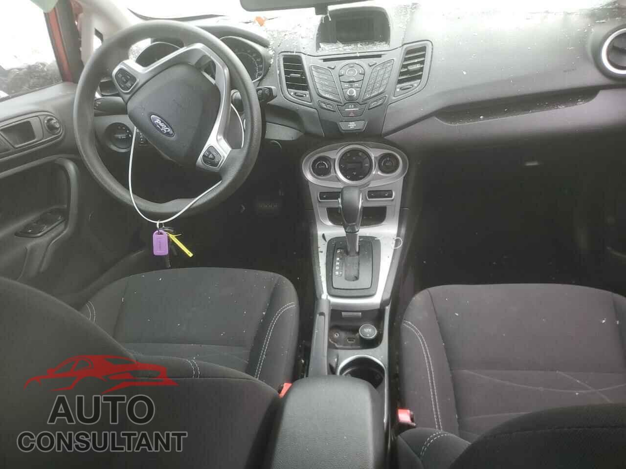 FORD FIESTA 2018 - 3FADP4EJ6JM123473