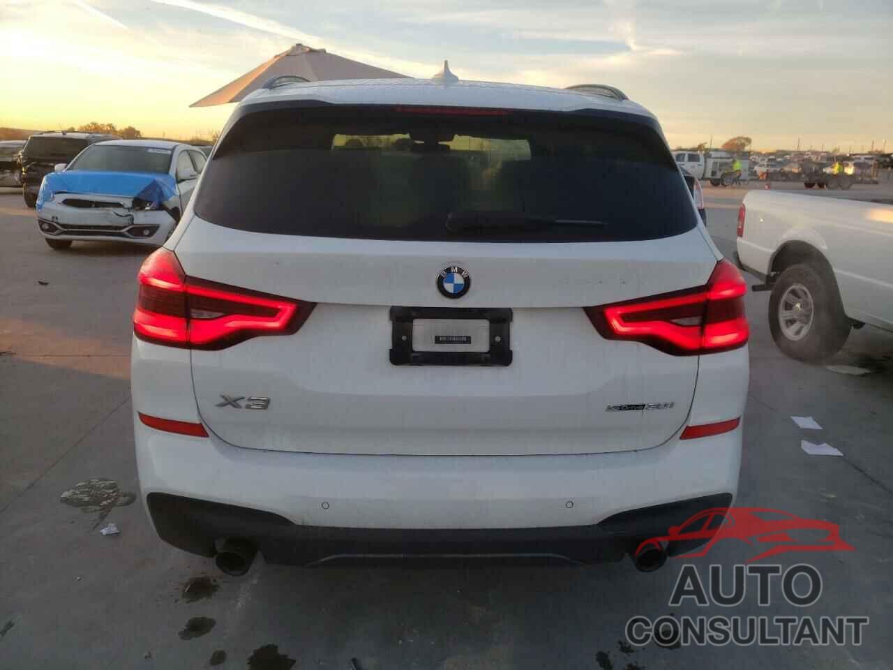 BMW X3 2021 - 5UXTY3C05M9G03676