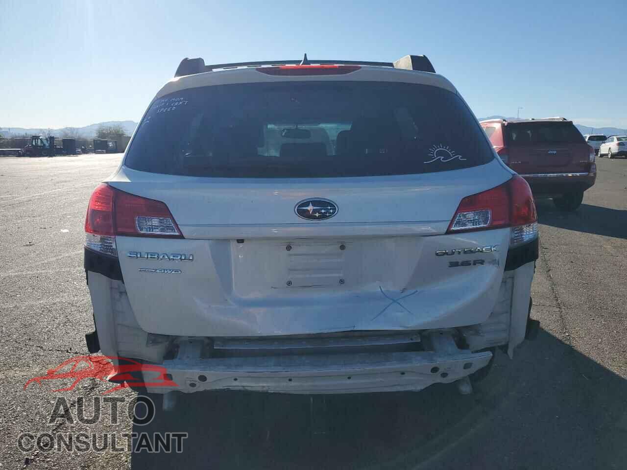 SUBARU OUTBACK 2011 - 4S4BRDLC8B2351091
