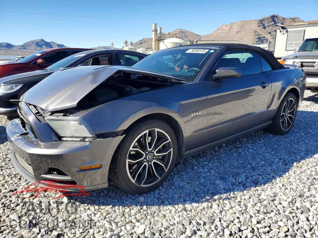 FORD MUSTANG 2013 - 1ZVBP8FF0D5264520