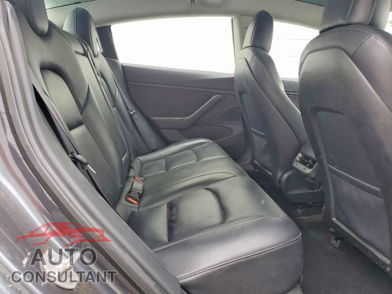 TESLA MODEL 3 2018 - 5YJ3E1EA1JF163460