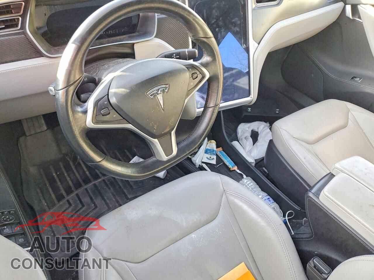 TESLA MODEL S 2015 - 5YJSA1E4XFF116419