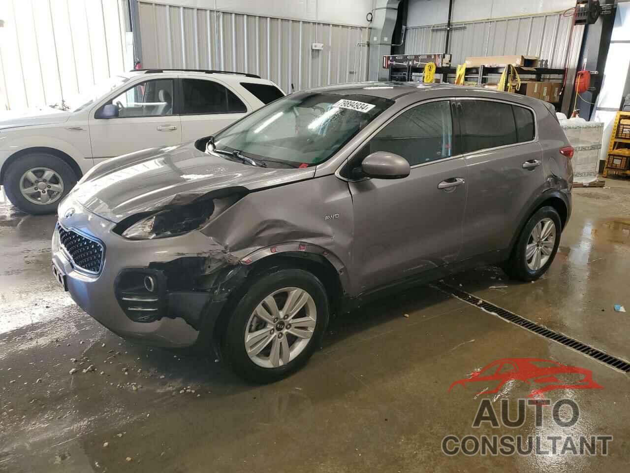 KIA SPORTAGE 2018 - KNDPMCAC5J7388784