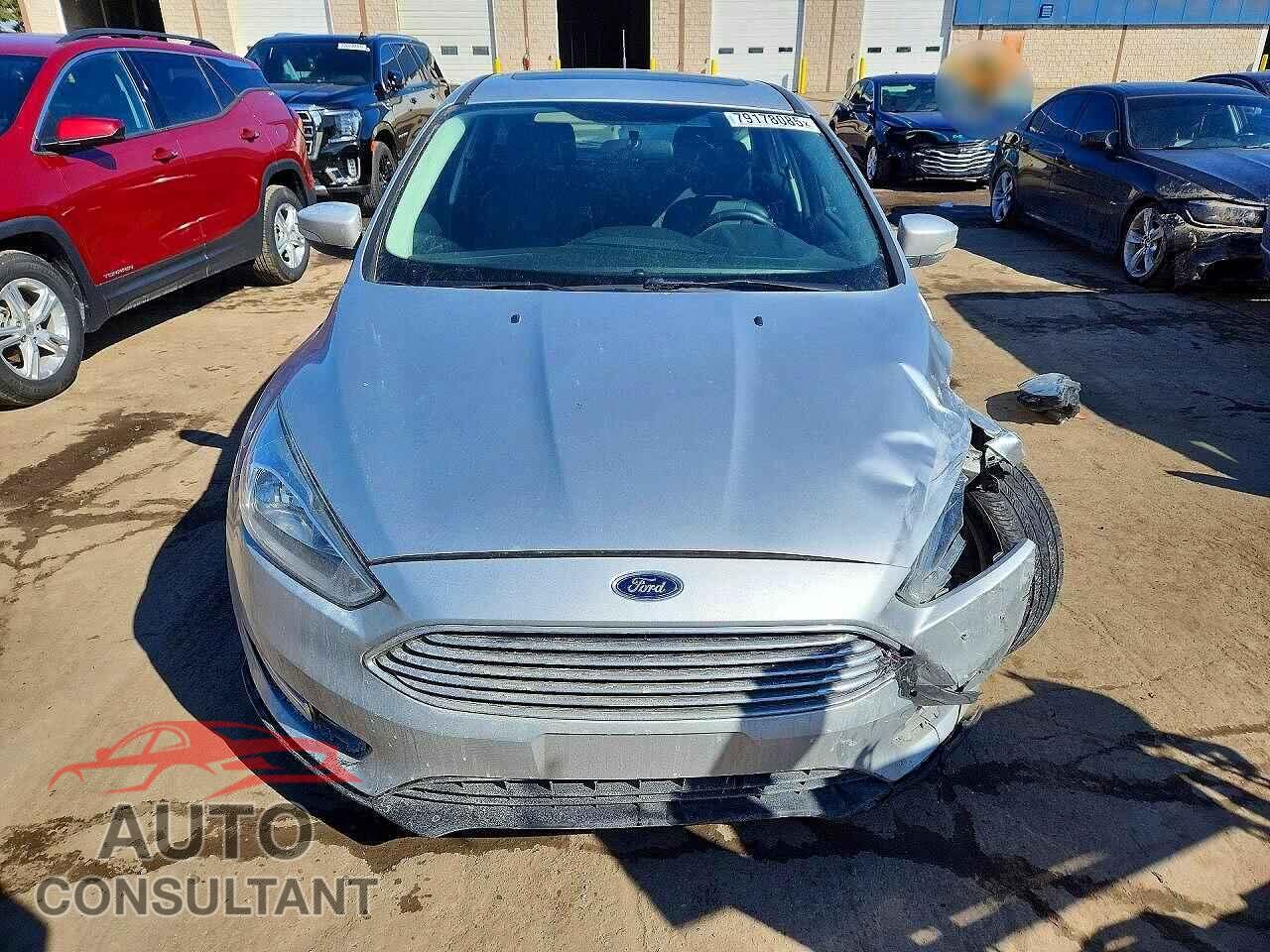 FORD FOCUS 2017 - 1FADP3N27HL309845