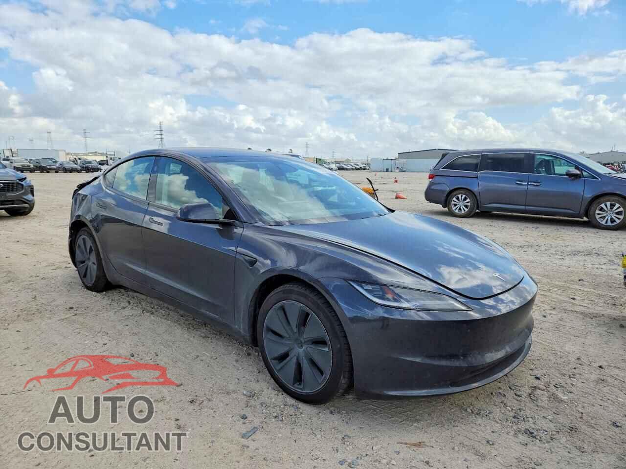 TESLA MODEL 3 2024 - 5YJ3E1EB3RF793436