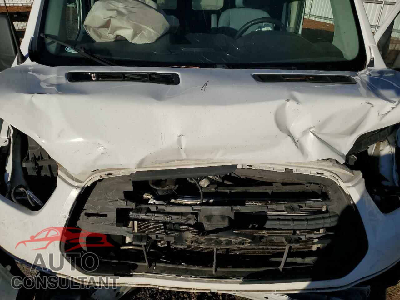 FORD TRANSIT 2019 - 1FTYE2CM6KKA27547