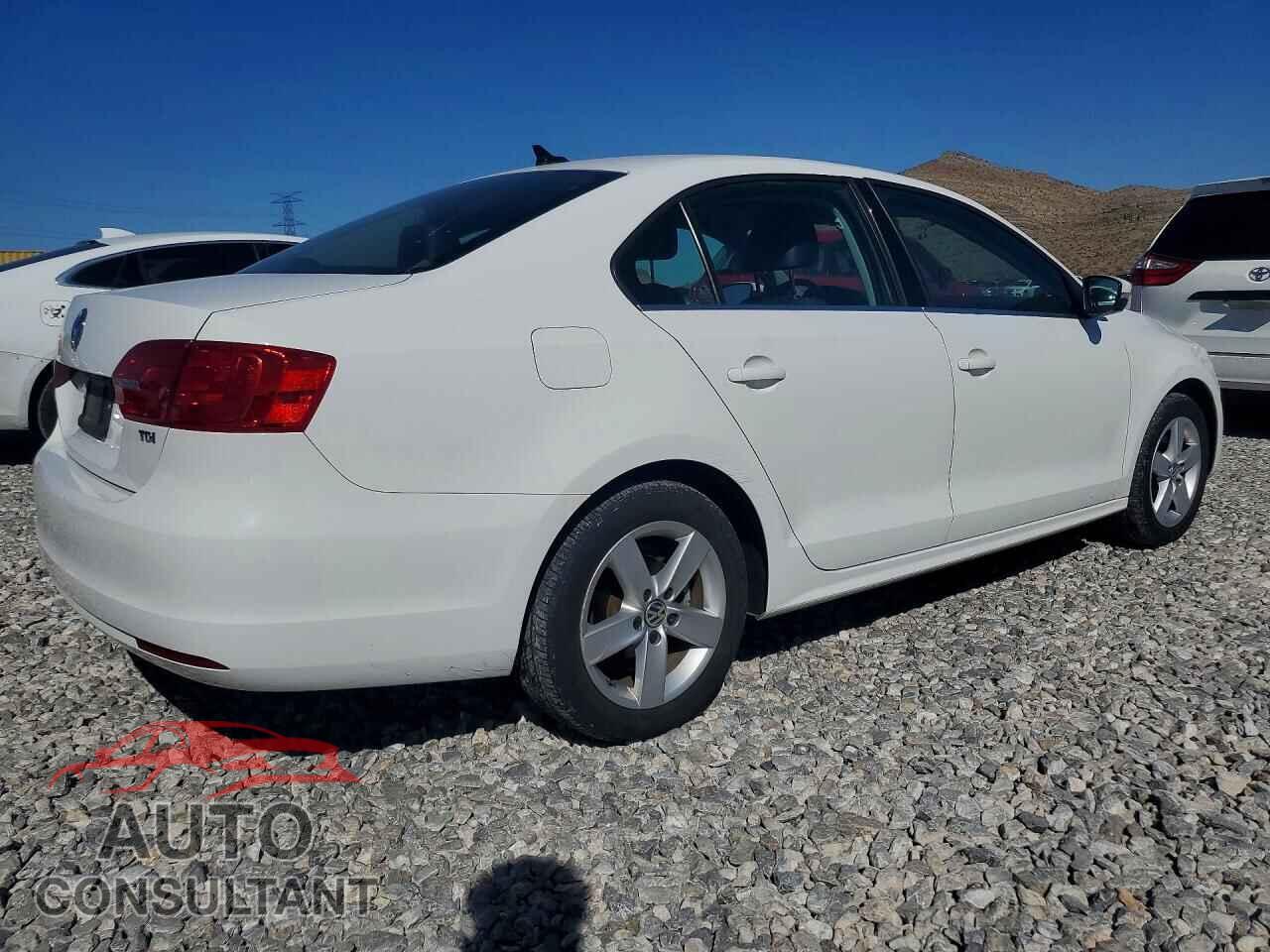 VOLKSWAGEN JETTA 2014 - 3VWLL7AJ9EM372734