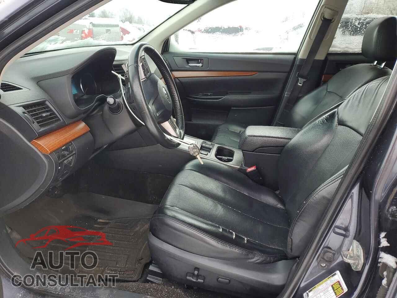 SUBARU OUTBACK 2013 - 4S4BRBKC7D3313287