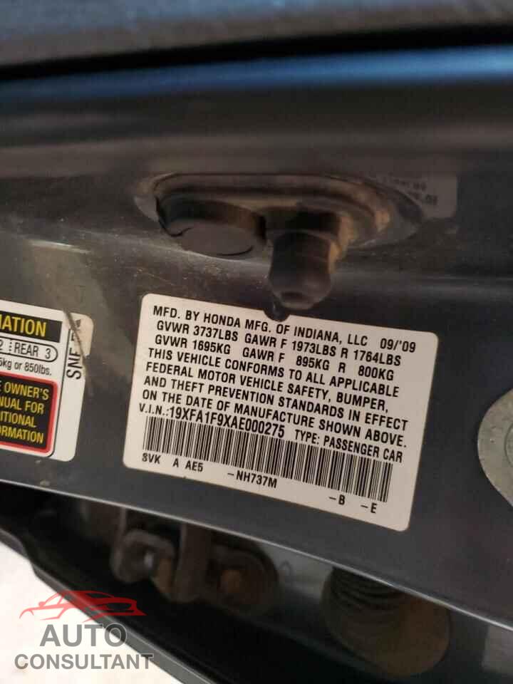 HONDA CIVIC 2010 - 19XFA1F9XAE000275