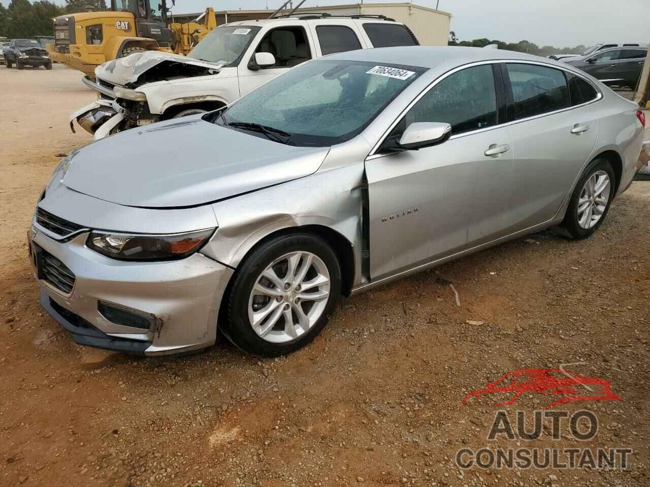 CHEVROLET MALIBU 2017 - 1G1ZE5ST5HF142486