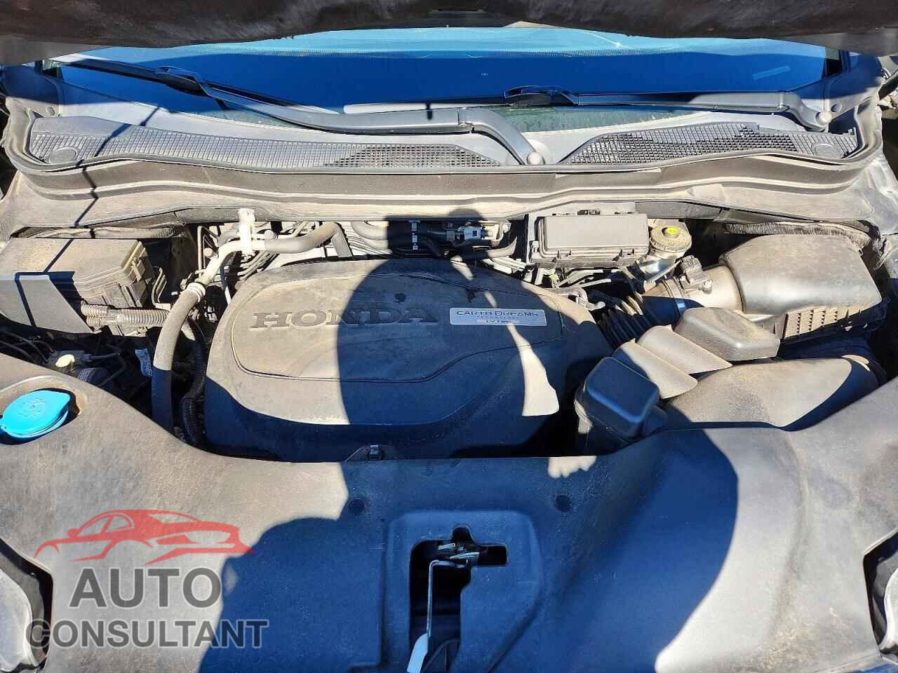 HONDA RIDGELINE 2017 - 5FPYK3F85HB026626