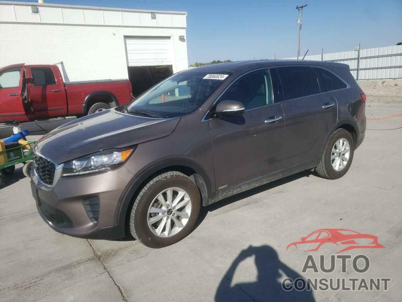 KIA SORENTO 2019 - 5XYPGDA54KG559432