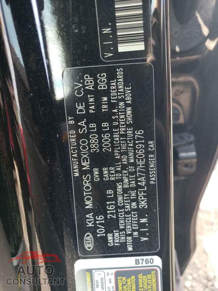KIA FORTE 2017 - 3KPFL4A77HE069176