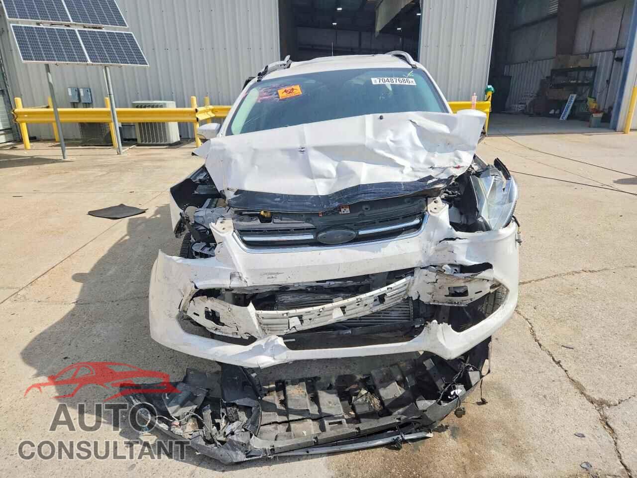 FORD ESCAPE 2015 - 1FMCU9J98FUC22012