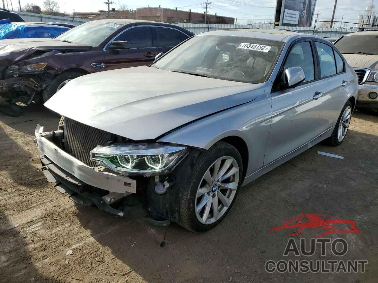 BMW 3 SERIES 2018 - WBA8E5G51JNU47683