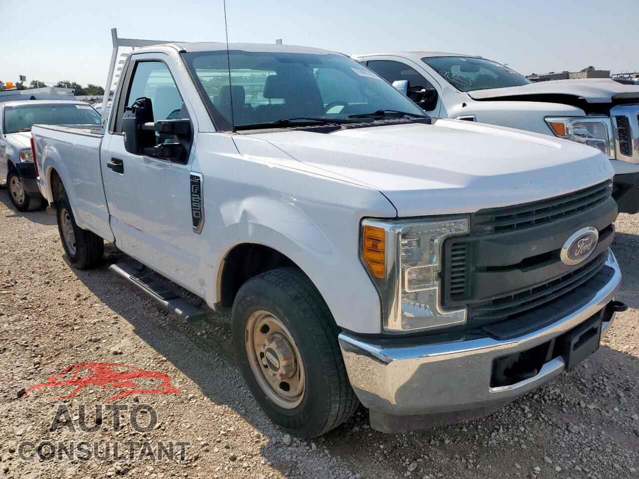 FORD F250 2017 - 1FTBF2A68HEC11211