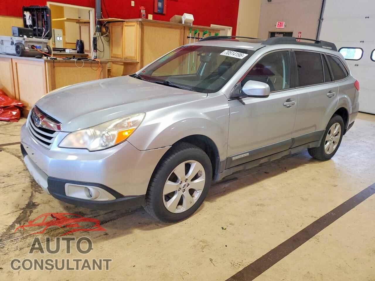 SUBARU OUTBACK 2012 - 4S4BRBKC8C3237125