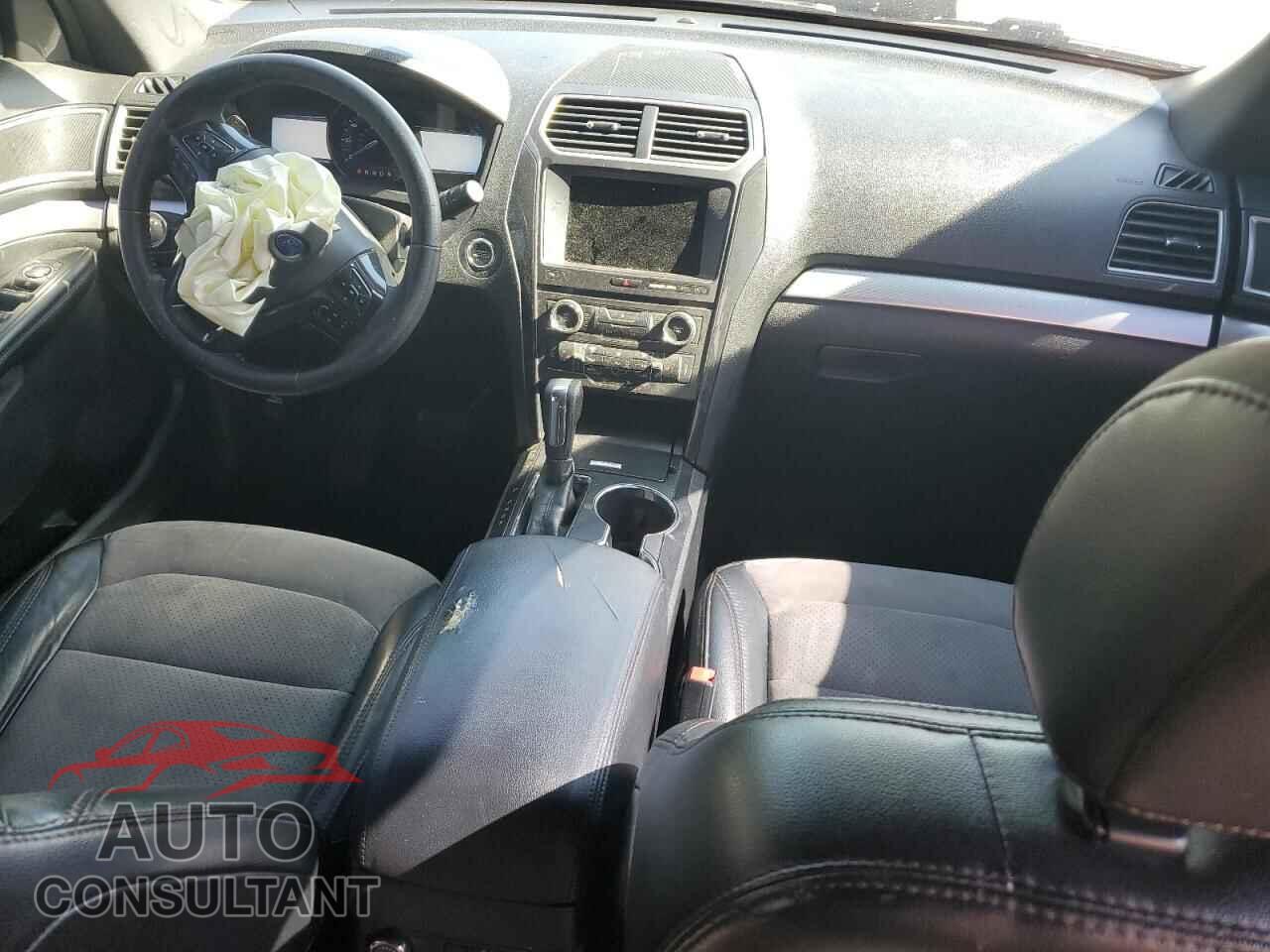 FORD EXPLORER 2017 - 1FM5K8D82HGC17305