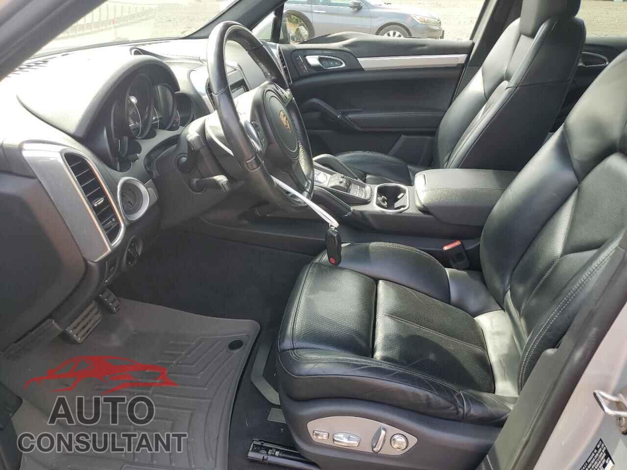 PORSCHE CAYENNE 2013 - WP1AB2A25DLA81381