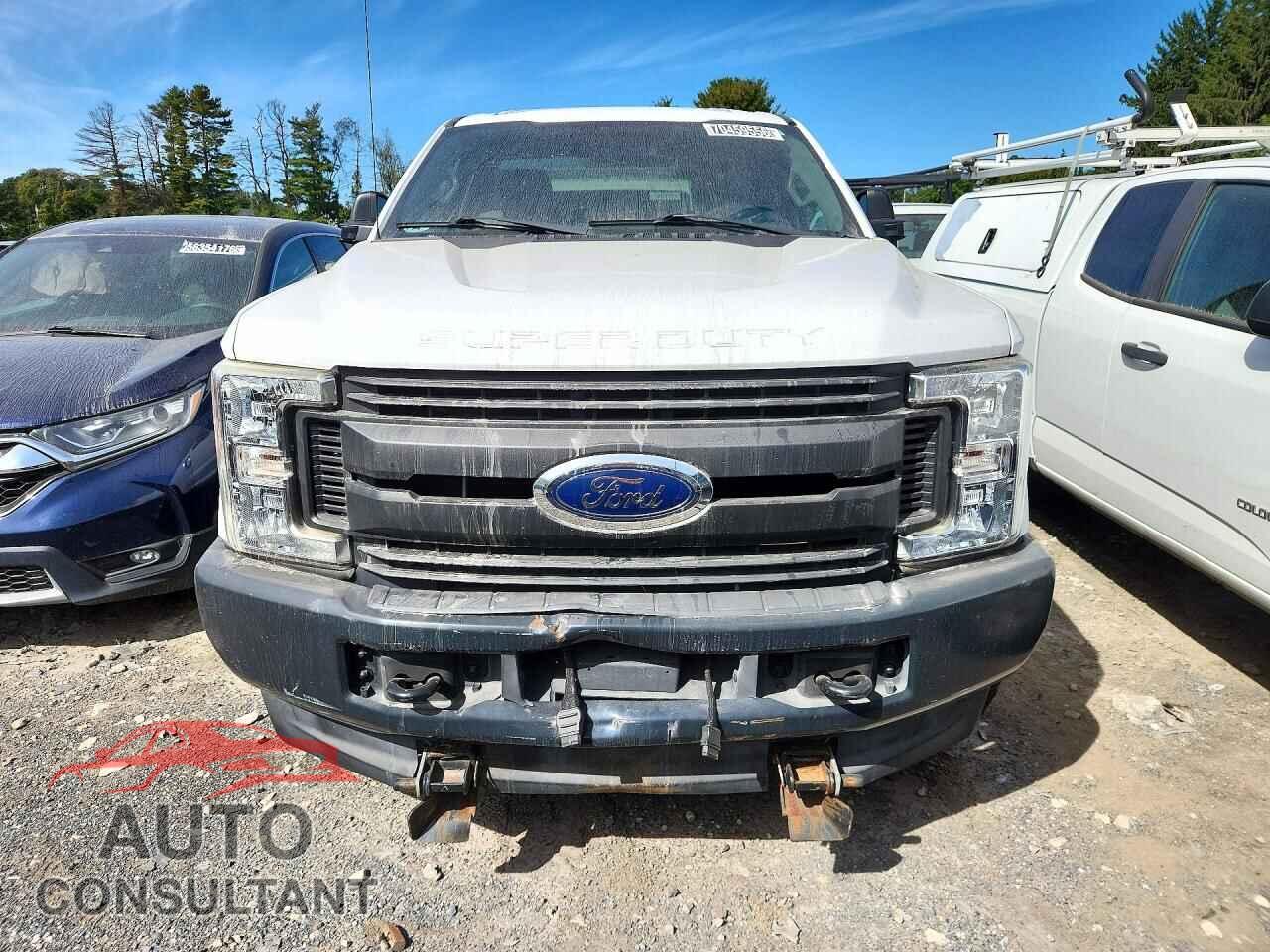 FORD F250 2017 - 1FTBF2B64HED44093