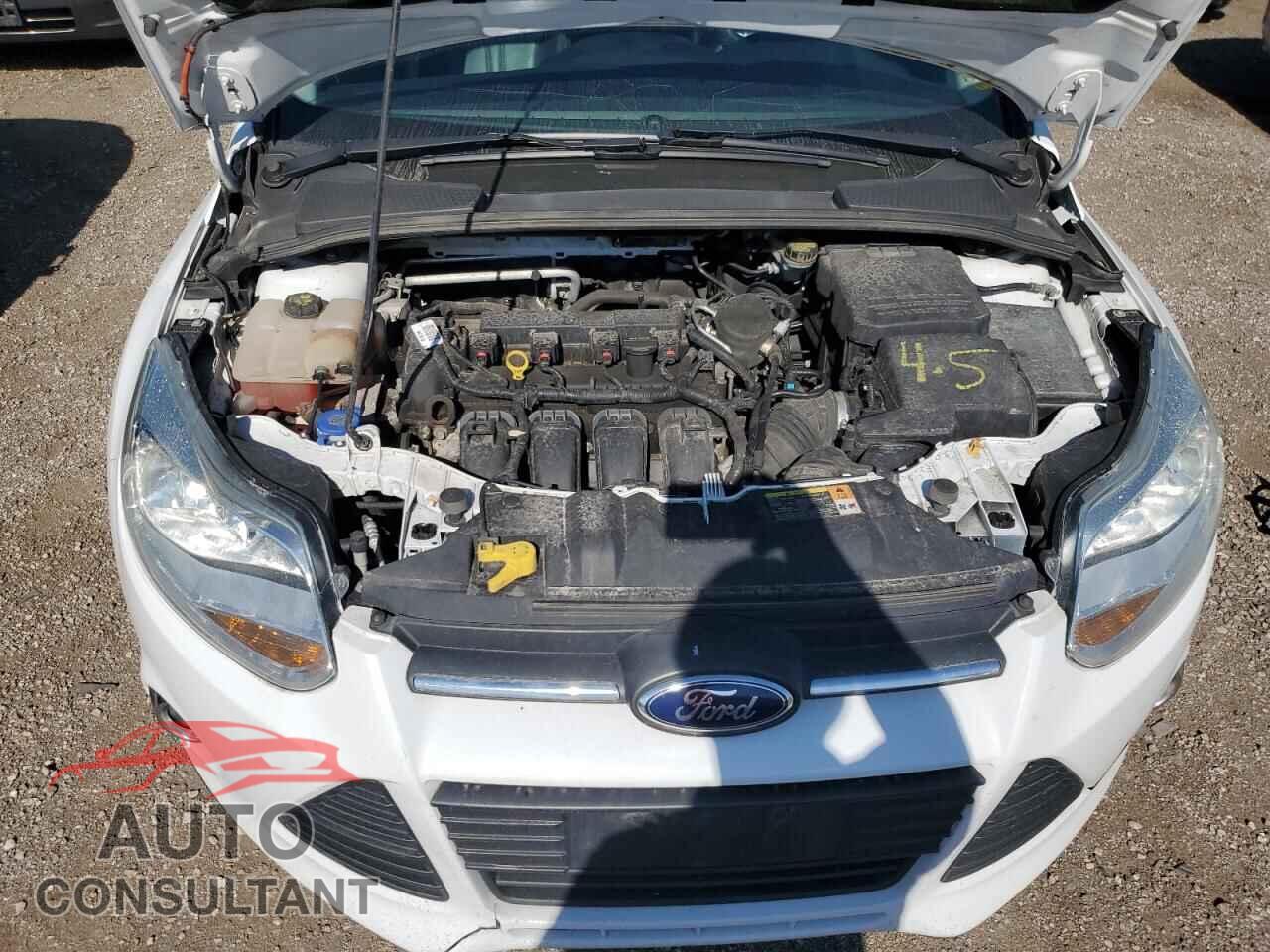 FORD FOCUS 2014 - 1FADP3K24EL228141