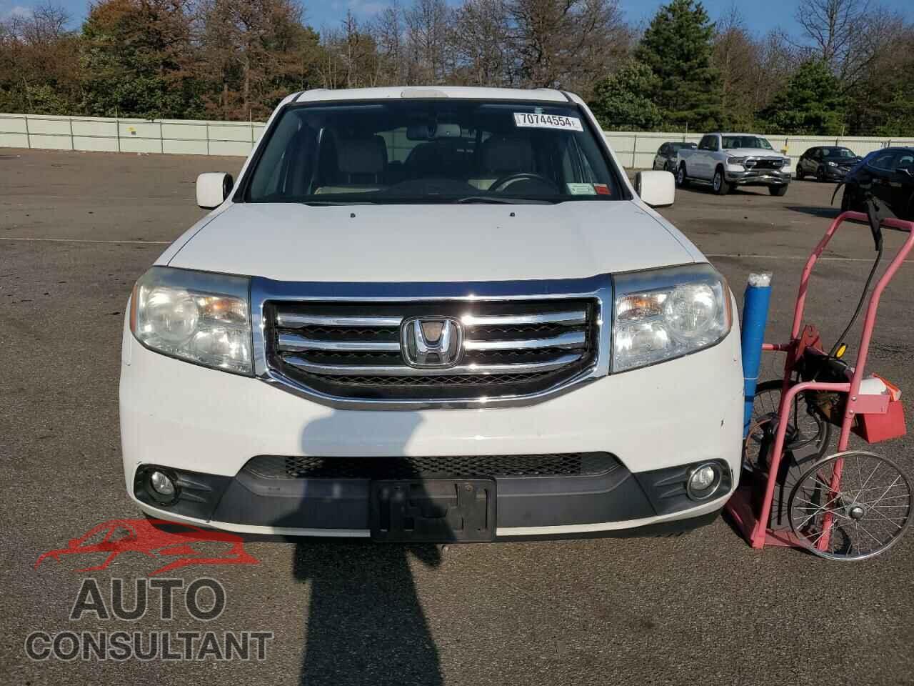 HONDA PILOT 2013 - 5FNYF3H54DB004014