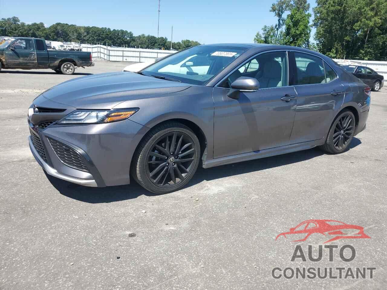 TOYOTA CAMRY 2022 - 4T1K61AK0NU075581