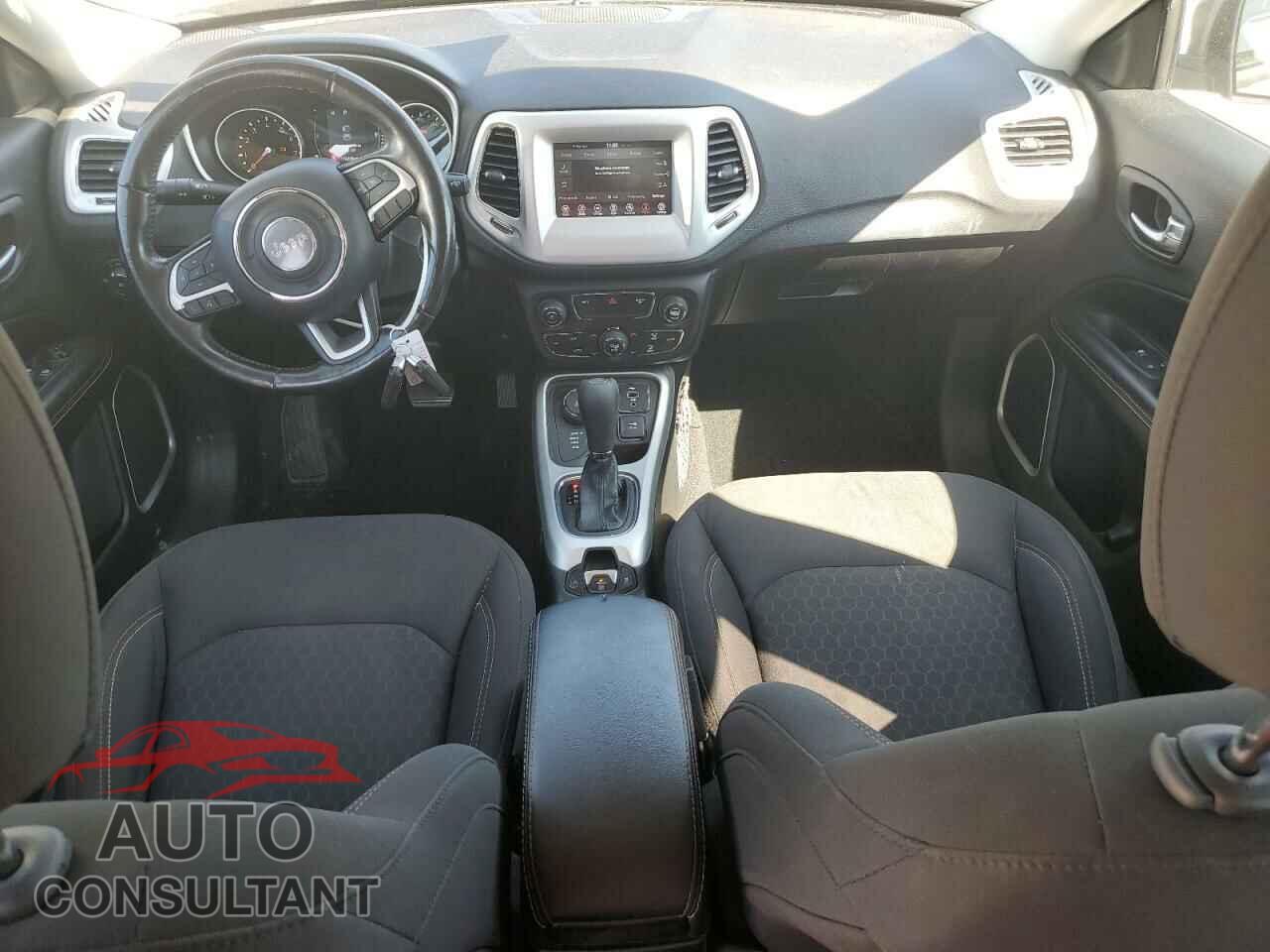 JEEP COMPASS 2019 - 3C4NJDAB5KT807968