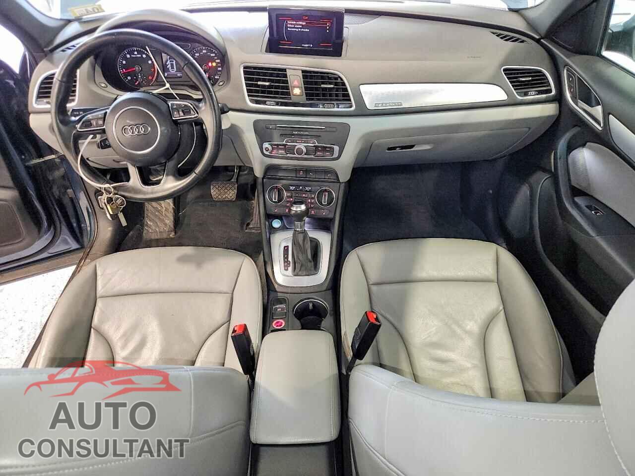 AUDI Q3 2018 - WA1ECCFS2JR019504