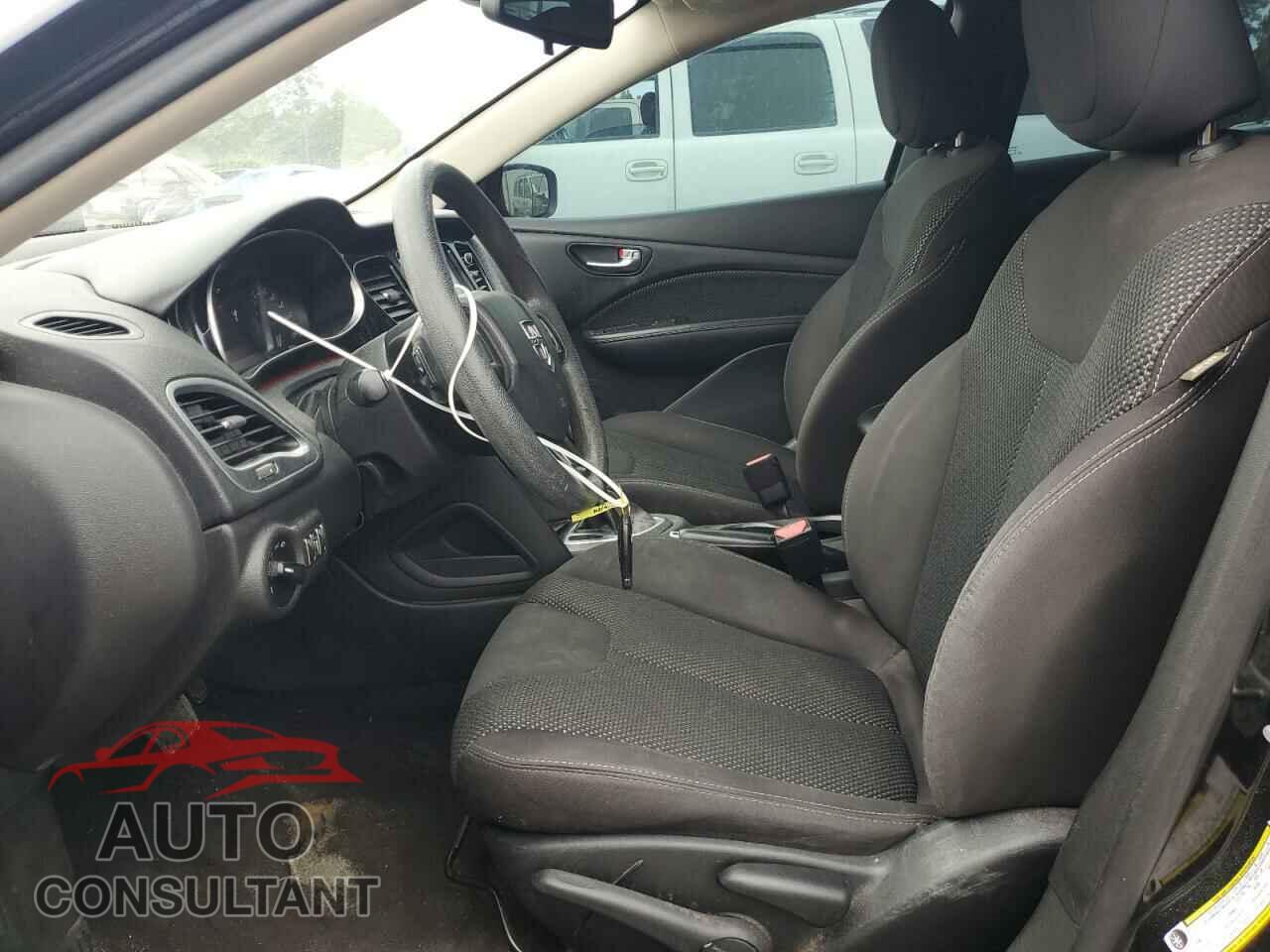 DODGE DART 2015 - 1C3CDFBB3FD223142