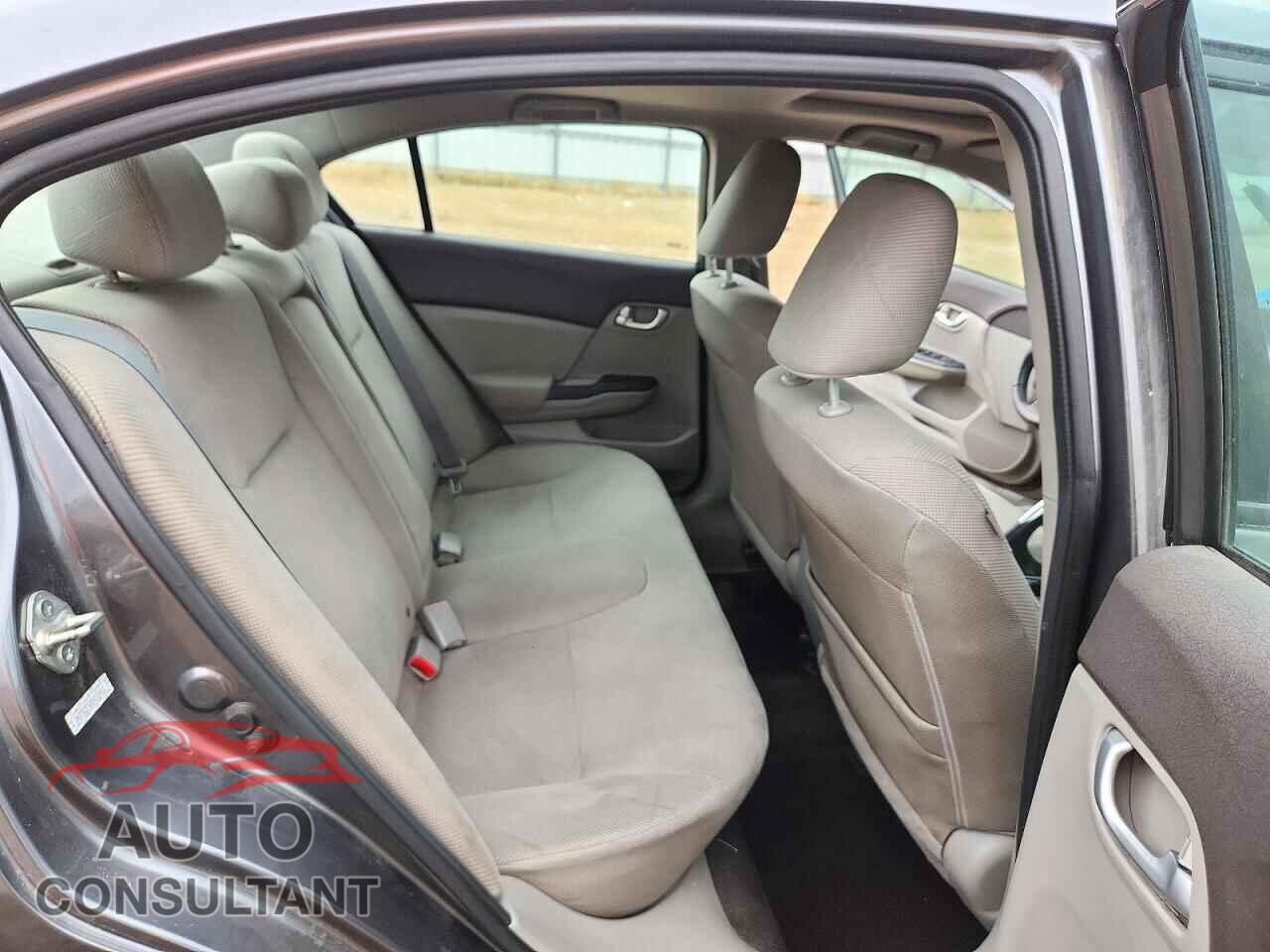 HONDA CIVIC 2012 - 2HGFB2F52CH102453