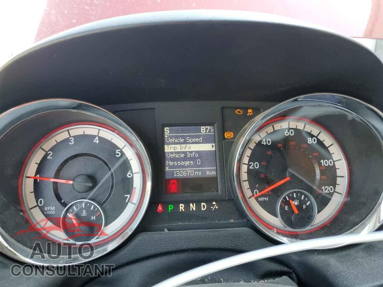 DODGE CARAVAN 2015 - 2C4RDGCG8FR563776