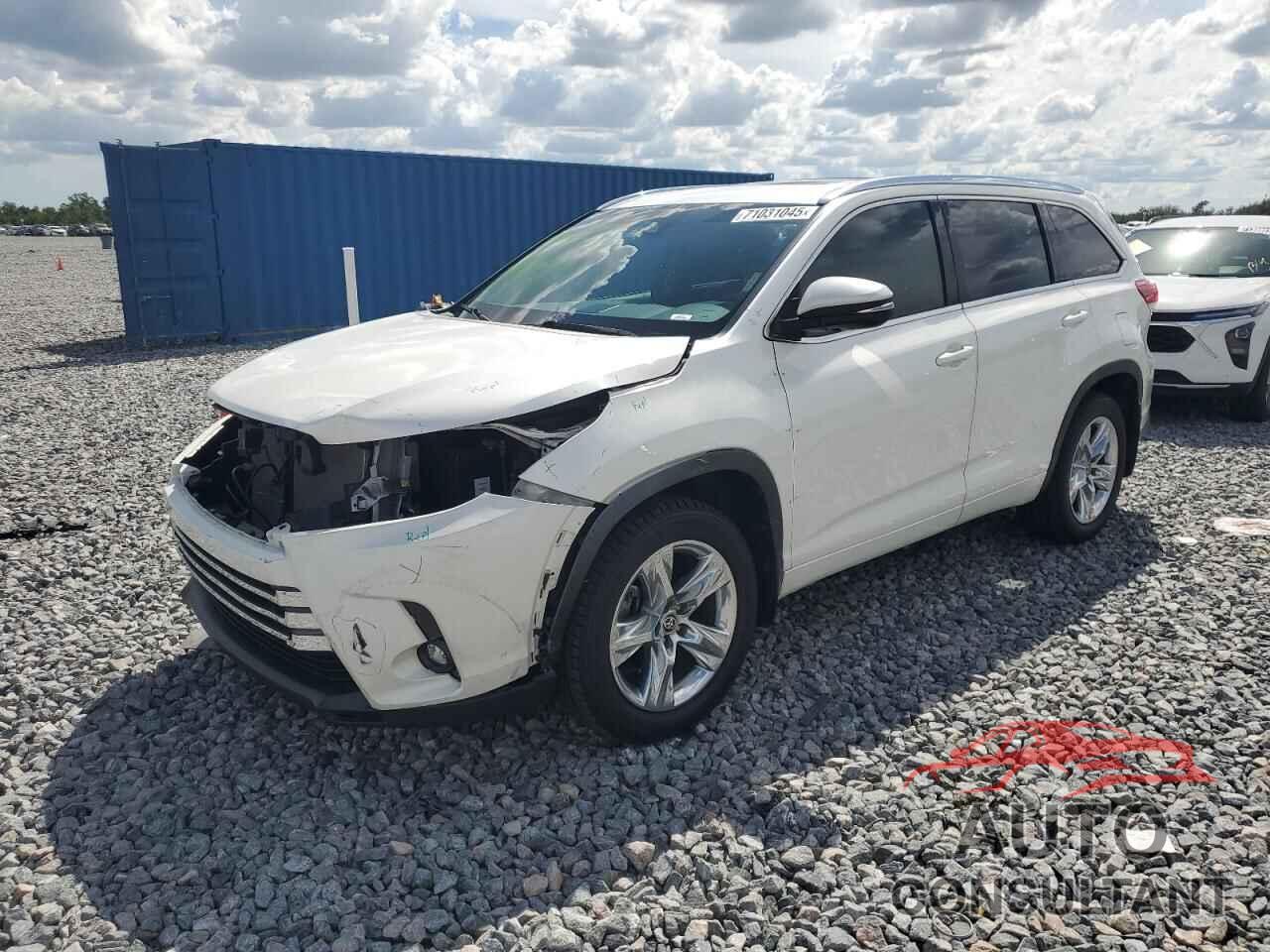 TOYOTA HIGHLANDER 2019 - 5TDDZRFH2KS743333