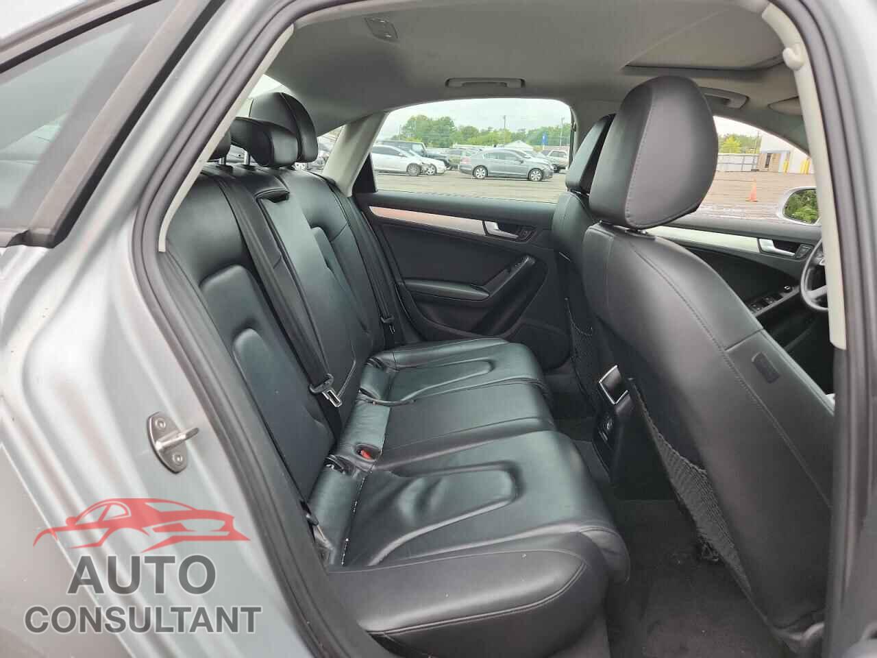 AUDI A4 2011 - WAUBFAFL3BN009647