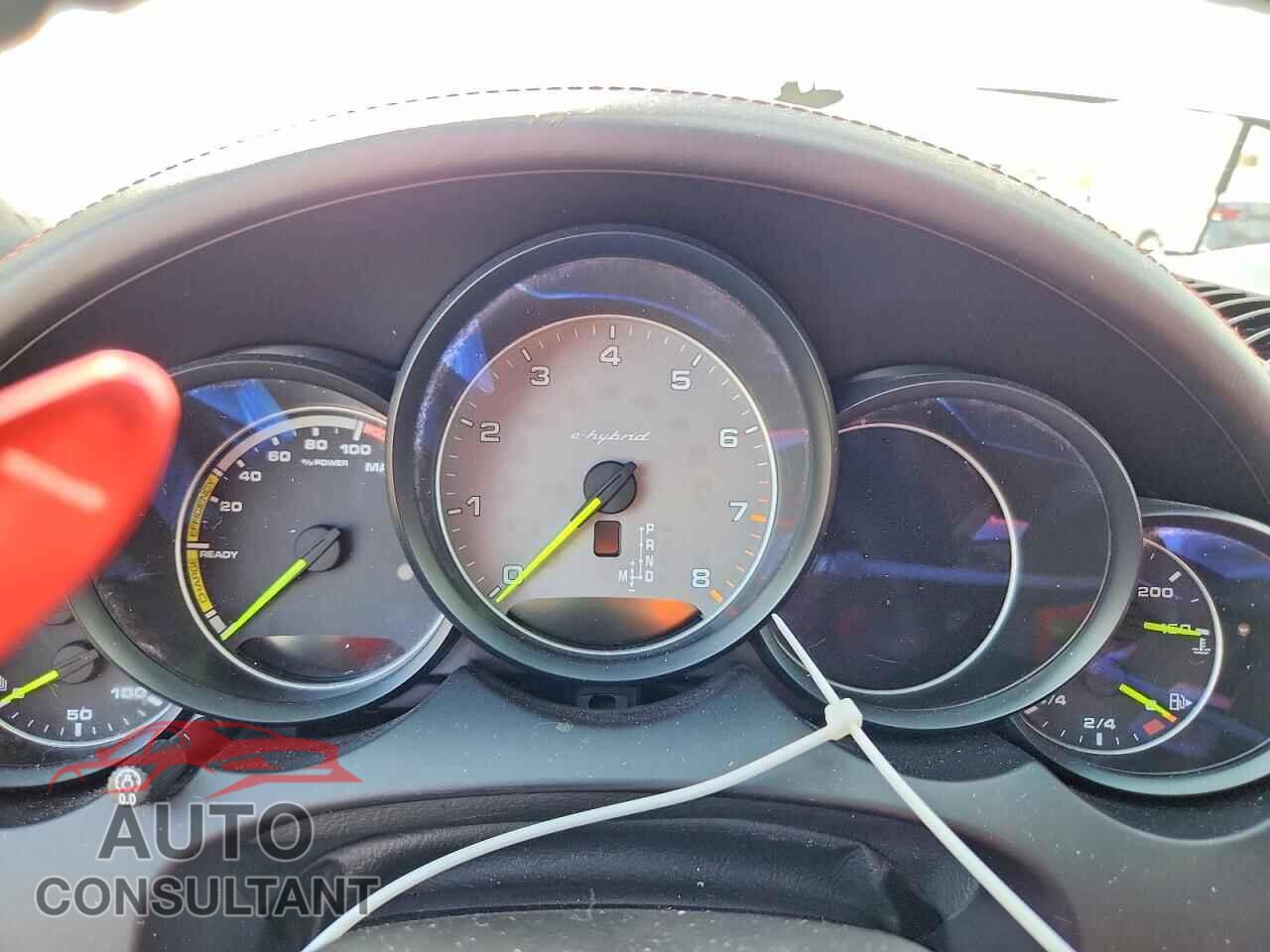 PORSCHE CAYENNE 2017 - WP1AE2A28HLA73997