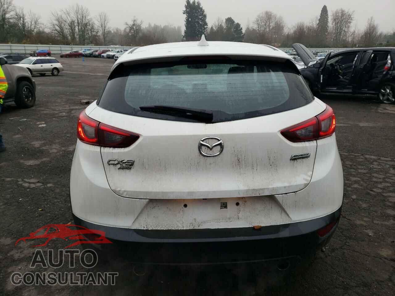 MAZDA CX-3 2017 - JM1DKFB71H0167262