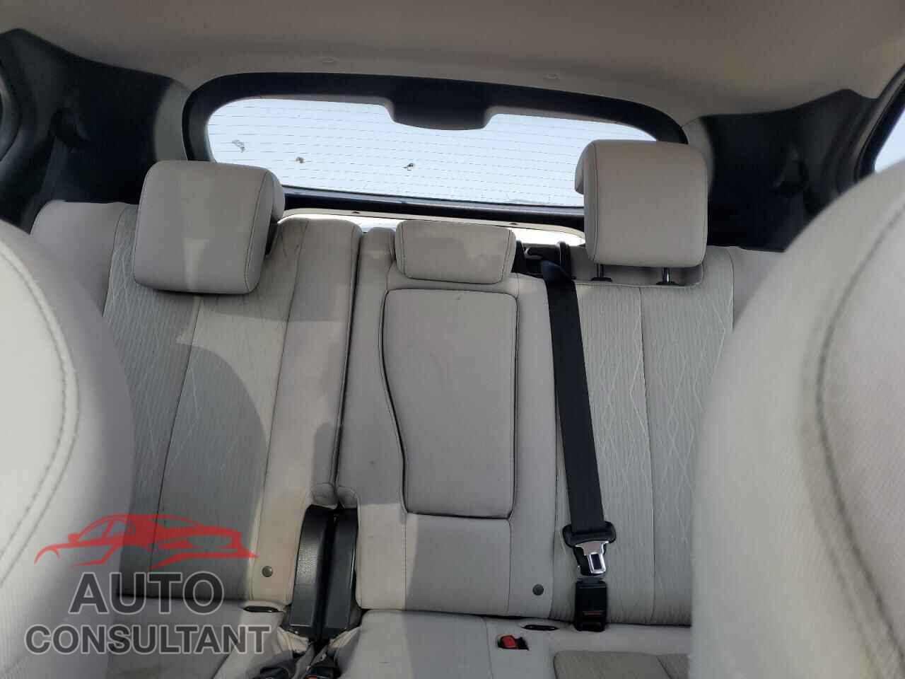 MITSUBISHI ECLIPSE 2018 - JA4AT5AA9JZ067283