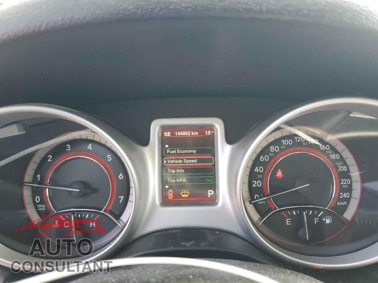 DODGE JOURNEY 2015 - 3C4PDDFG4FT725840