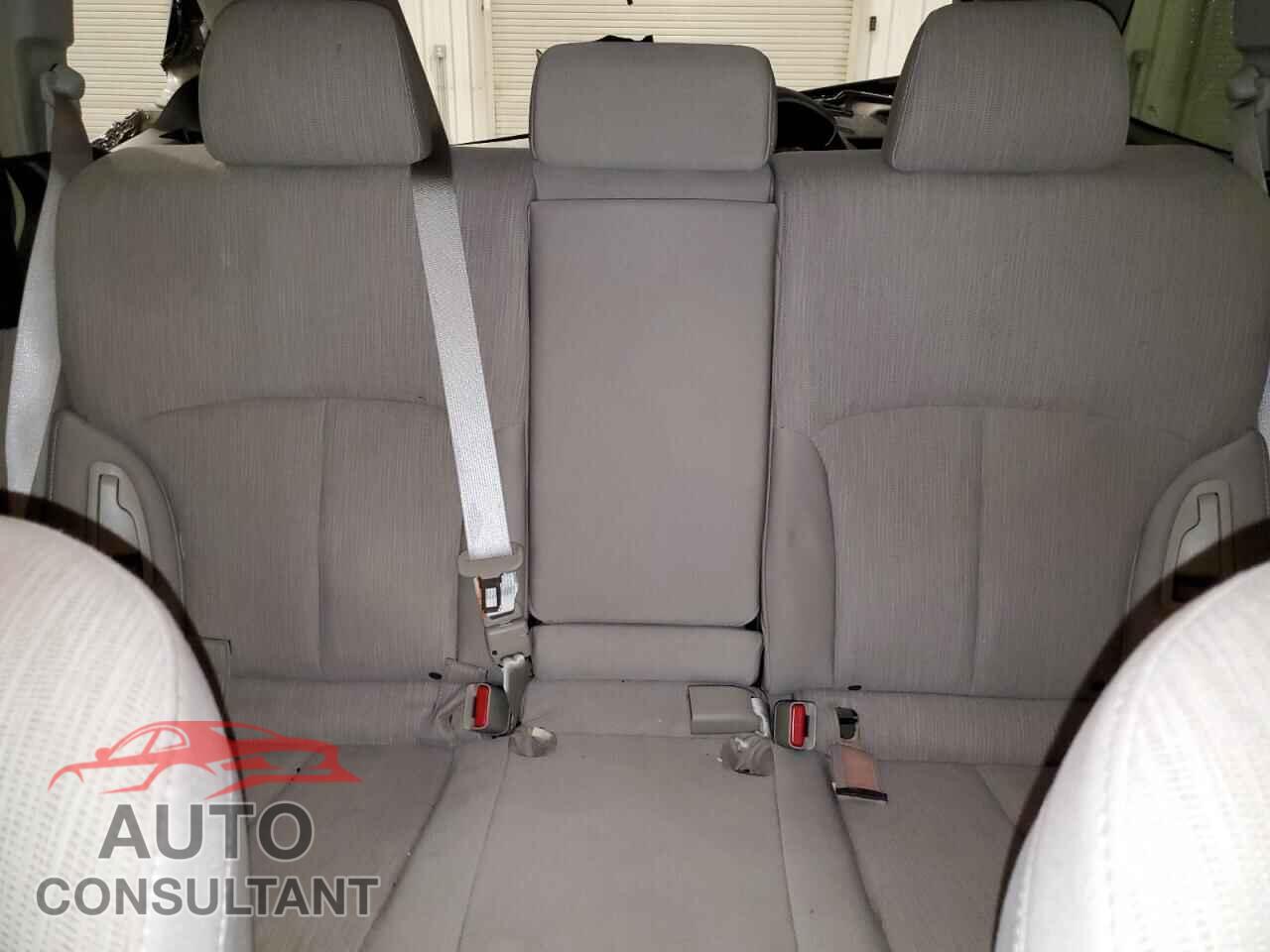 SUBARU OUTBACK 2014 - 4S4BRCCC7E3252013