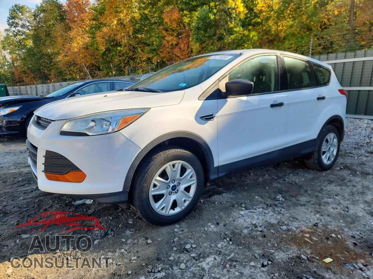 FORD ESCAPE 2015 - 1FMCU0F78FUC71813
