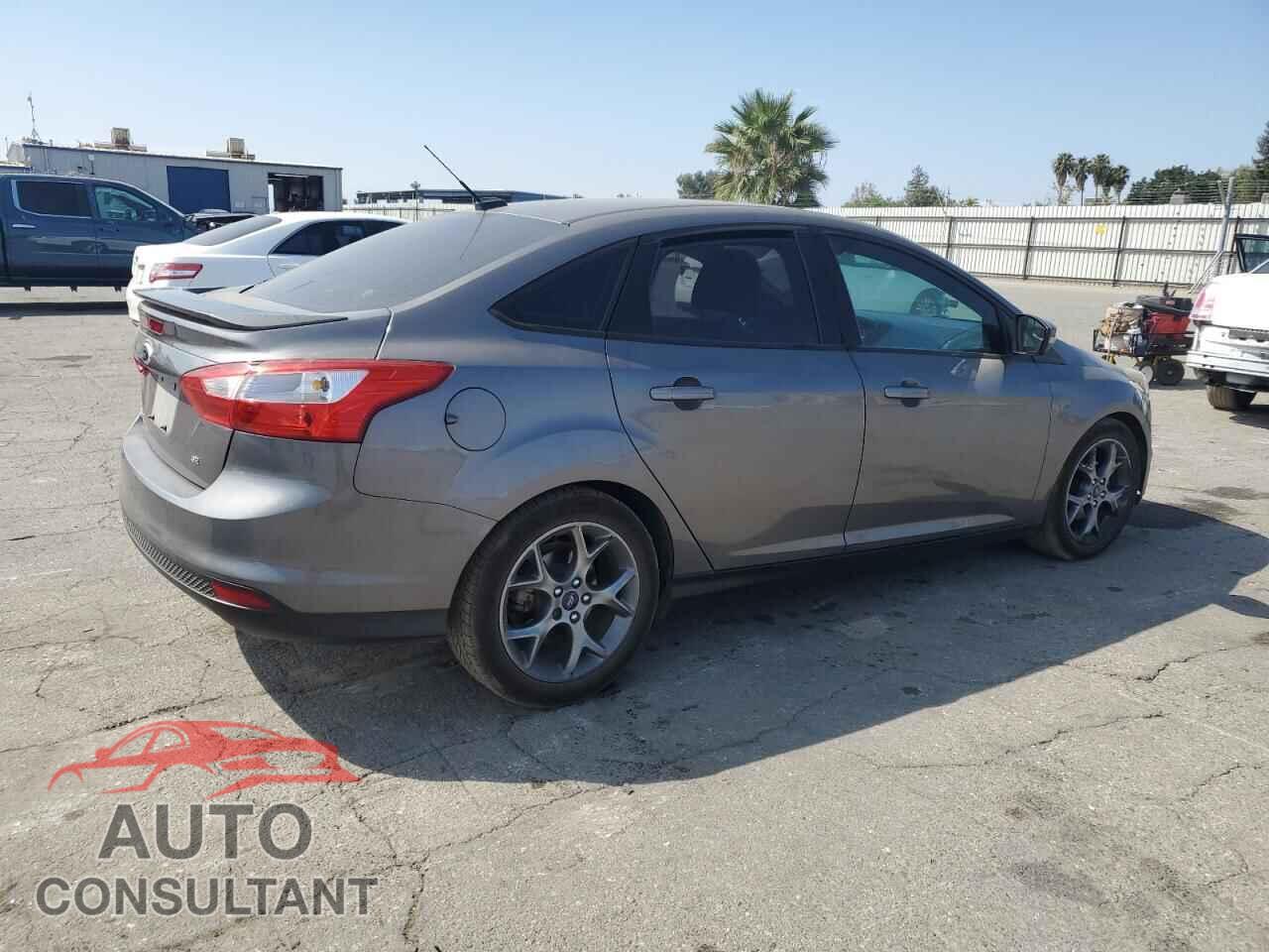 FORD FOCUS 2014 - 1FADP3F21EL198543