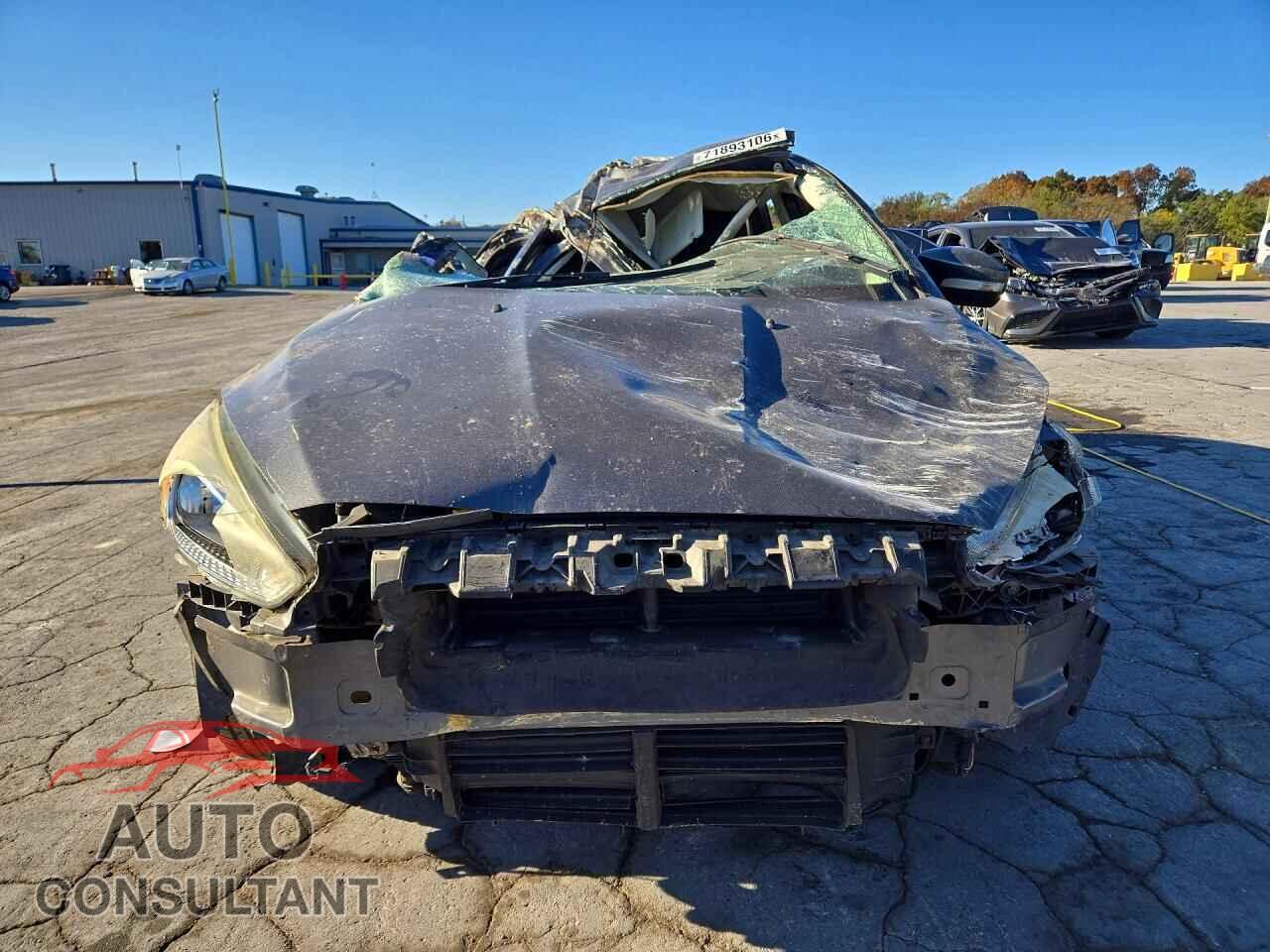 FORD FOCUS 2015 - 1FADP3F24FL209083