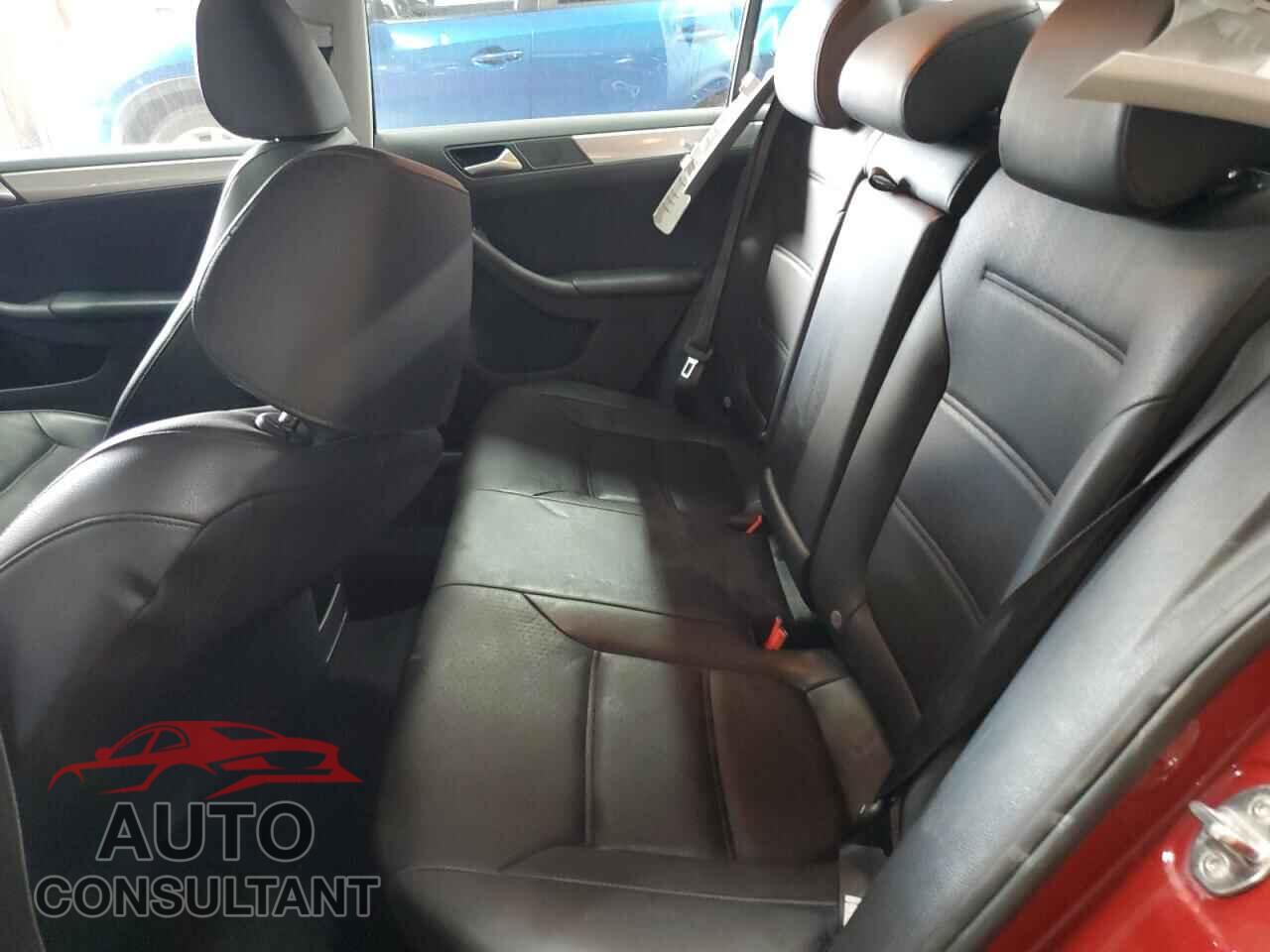 VOLKSWAGEN JETTA 2017 - 3VWDB7AJ9HM410135