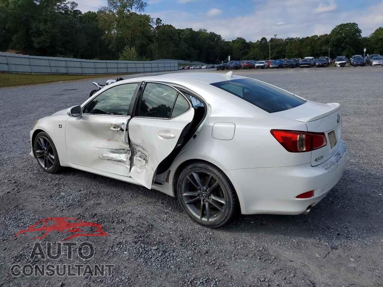 LEXUS IS 2011 - JTHBF5C21B5145733