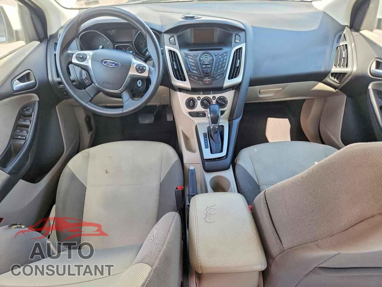 FORD FOCUS 2014 - 1FADP3F20EL447060