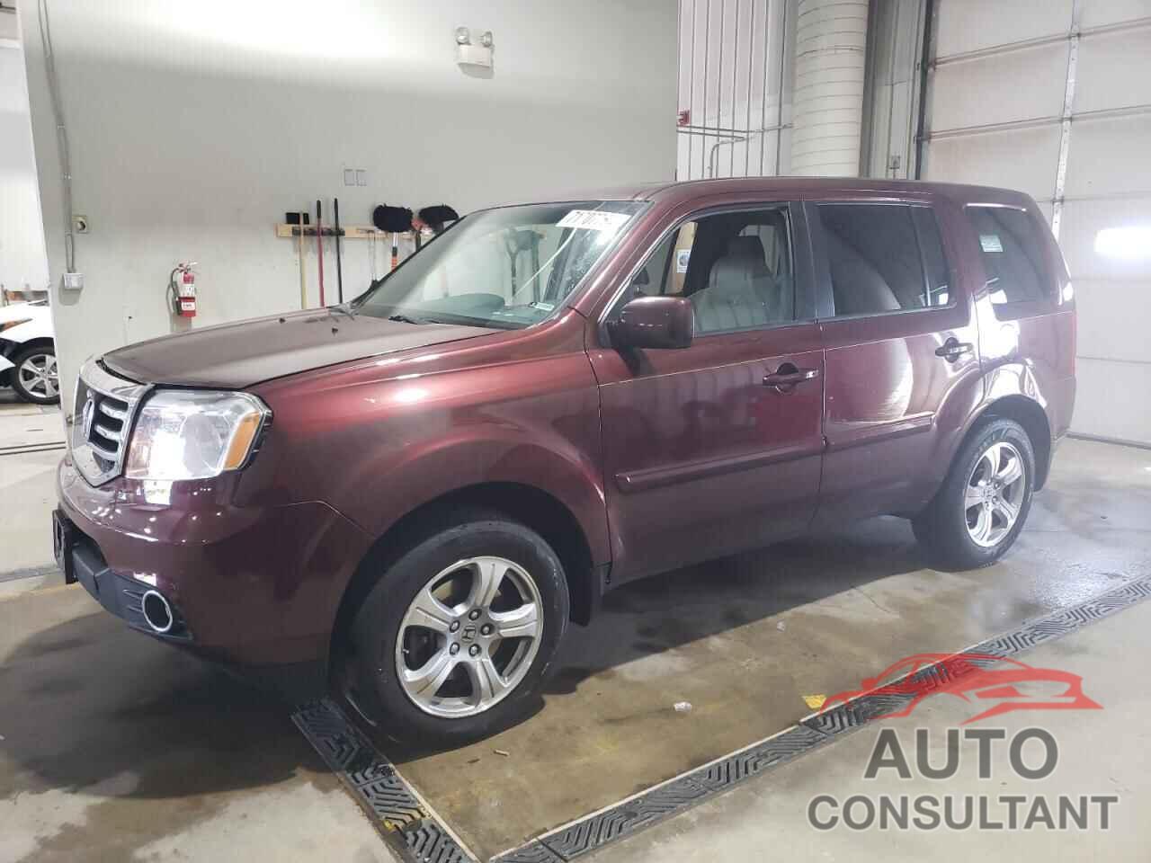 HONDA PILOT 2013 - 5FNYF4H56DB078265