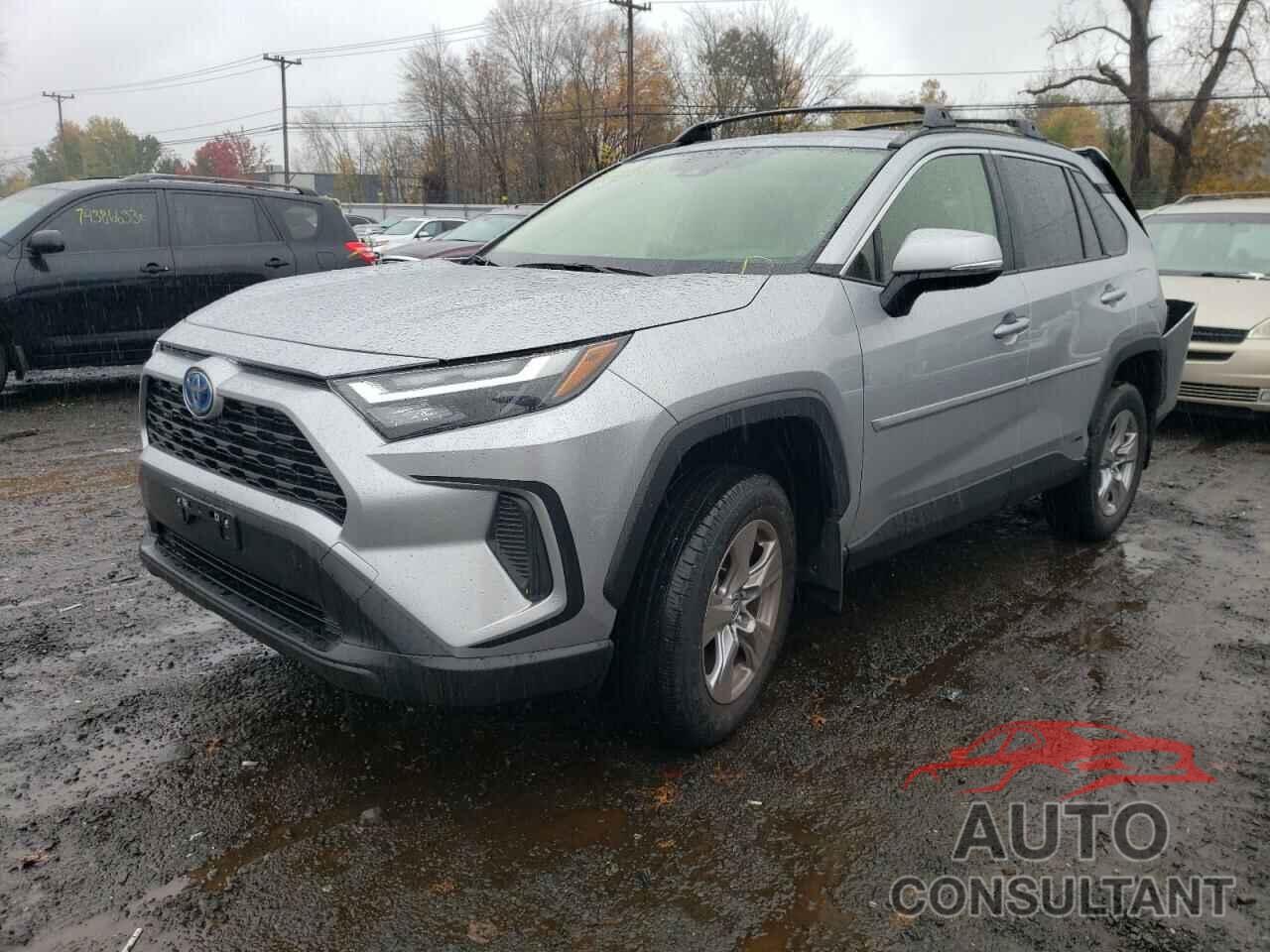 TOYOTA RAV4 2023 - JTMRWRFV2PJ057012