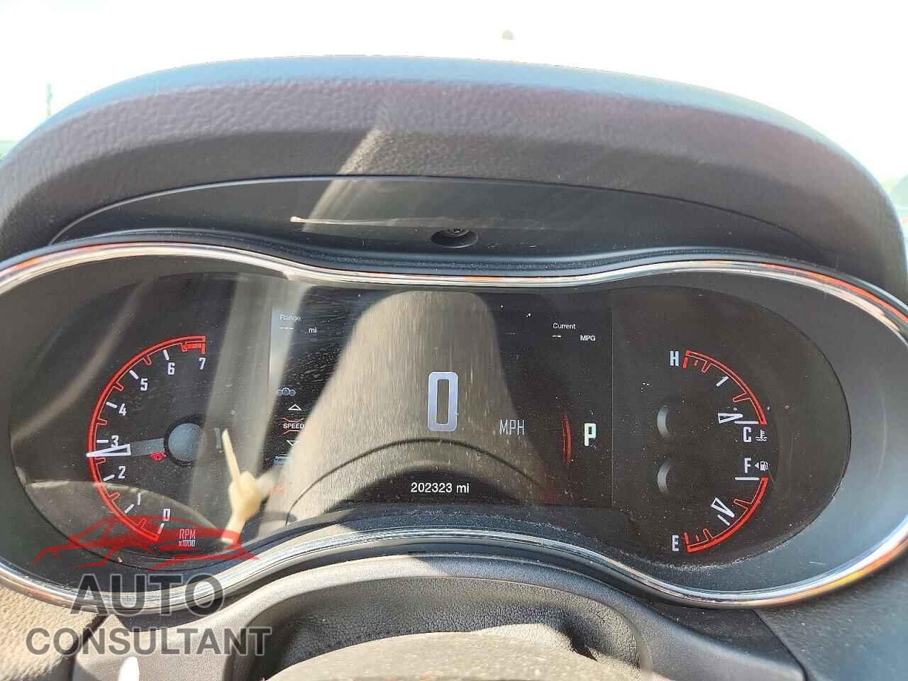 DODGE DURANGO 2018 - 1C4RDJAG6JC116350